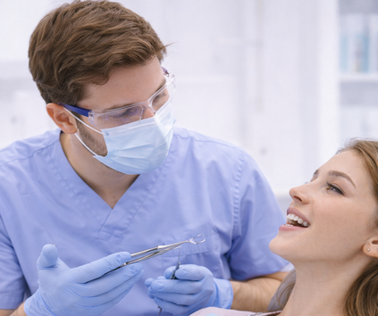 Mutlukent diş çekimi yapan Dent Alyans Diş Kliniği ile gömülü diş ve yirmi yaş diş çekimi